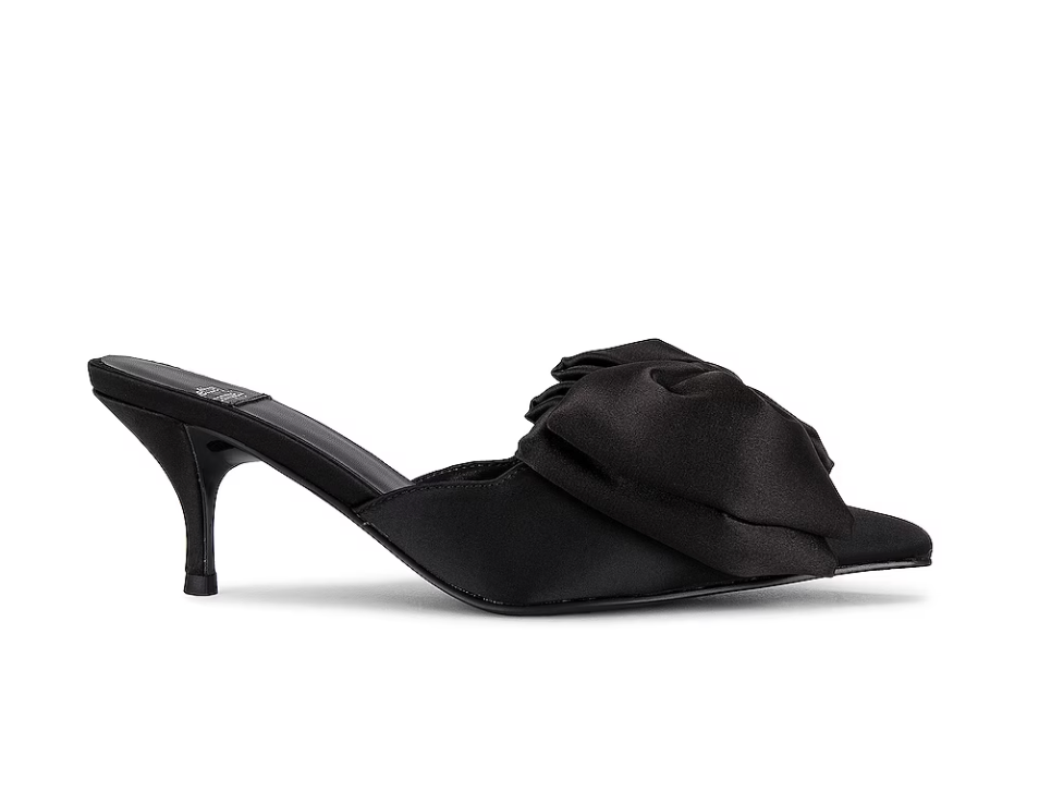 MULES RIBBONS BLACK SATIN