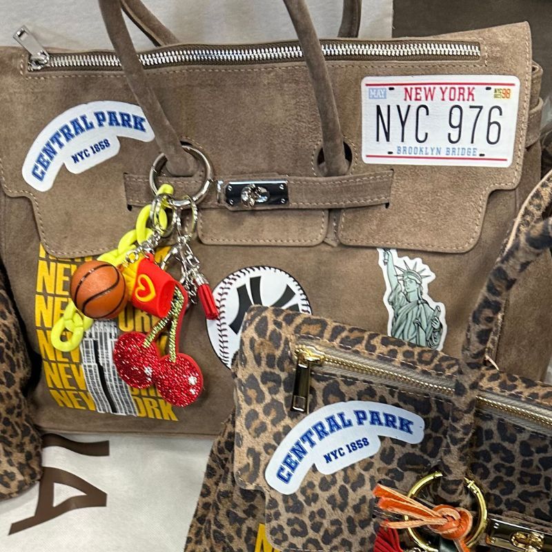 BORSA DUE MANICI PATCH NEW YORK